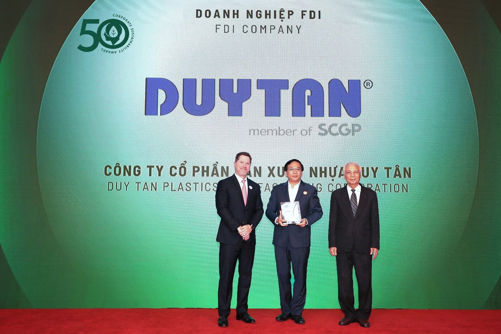 Duy Tan Plastics ตอกย้ำความมุ่งมั่นด้าน ESG  คว้ารางวัล Top 50 Corporate Sustainability Awards 2024