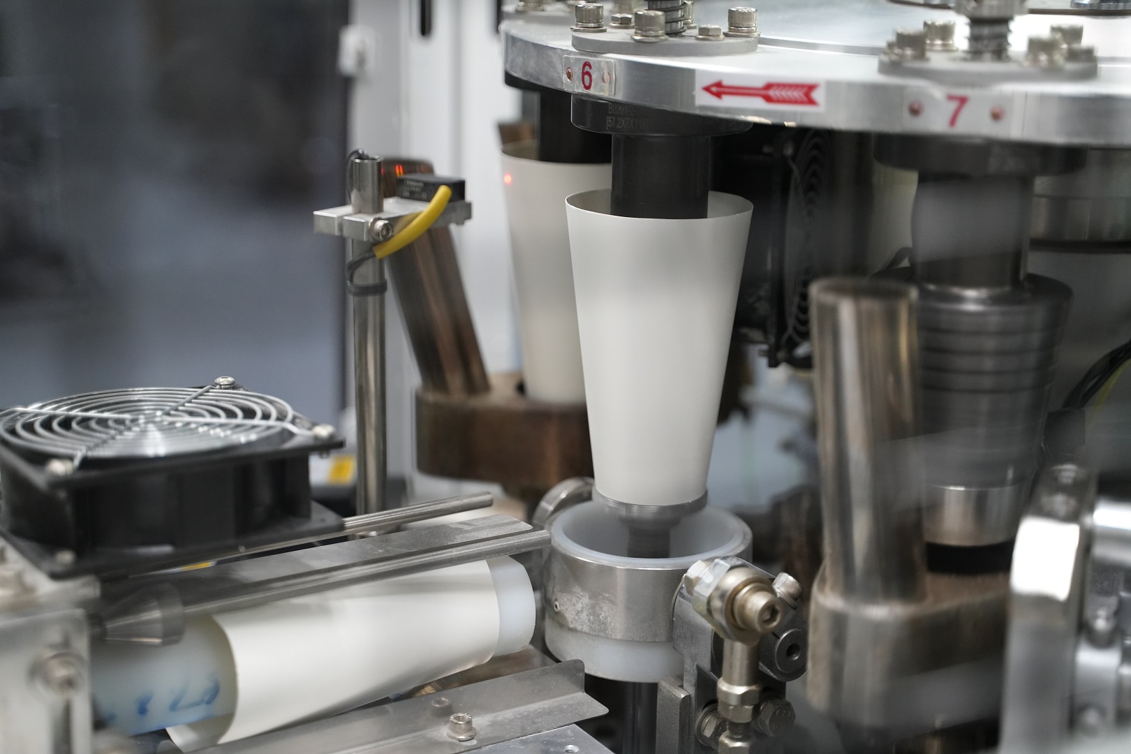 Fest by SCGP เปิดบ้านโชว์นวัตกรรมบรรจุภัณฑ์ตลาดอาหารพร้อมทาน-เนื้อสดแช่เย็น และตู้อัตโนมัติ ด้วยฐานการผลิตศักยภาพสูง รองรับดีมานด์บรรจุภัณฑ์ยั่งยืนโตต่อเนื่อง