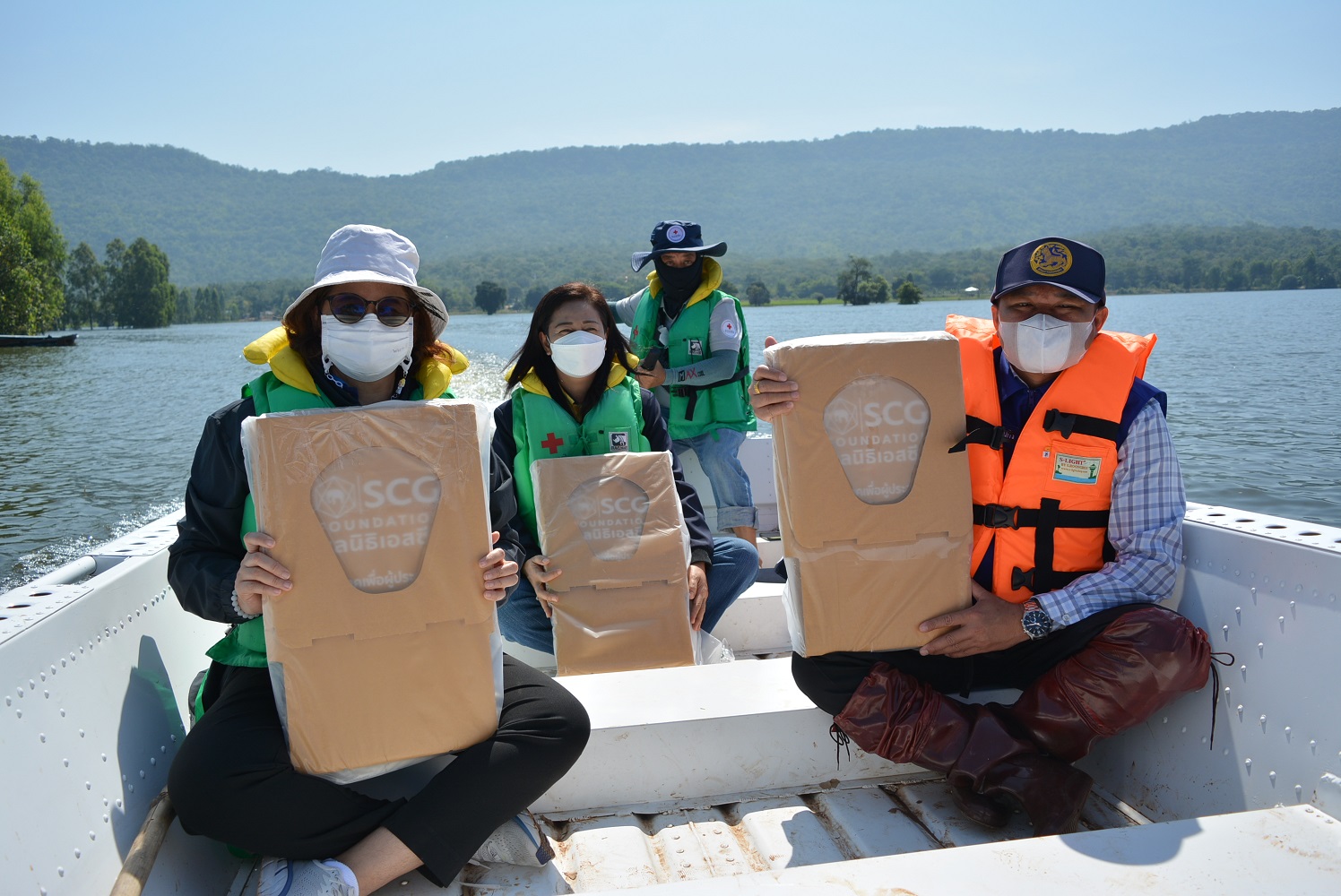 SCGP Foundation and SCGP deliver assistance to flood victims in Khon Kaen