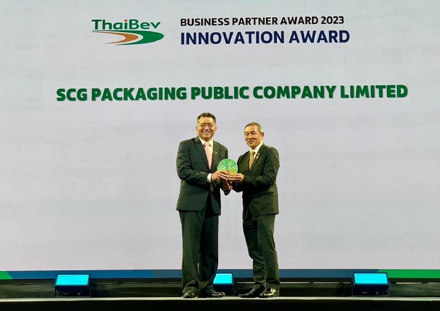 SCGP receive the honorary awards from ThaiBev, ensuring a strong partnership that focuses on sustainability