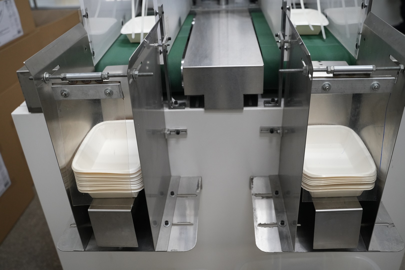 Fest by SCGP เปิดบ้านโชว์นวัตกรรมบรรจุภัณฑ์ตลาดอาหารพร้อมทาน-เนื้อสดแช่เย็น และตู้อัตโนมัติ ด้วยฐานการผลิตศักยภาพสูง รองรับดีมานด์บรรจุภัณฑ์ยั่งยืนโตต่อเนื่อง