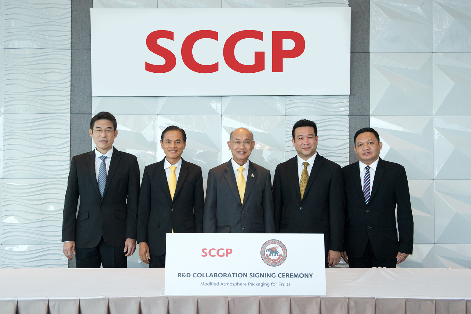 SCGP ร่วมลงนามบันทึกข้อตกลงความร่วมมือด้านการวิจัยและพัฒนา บรรจุภัณฑ์ดัดแปรบรรยากาศสำหรับผลิตผลสดทางการเกษตร