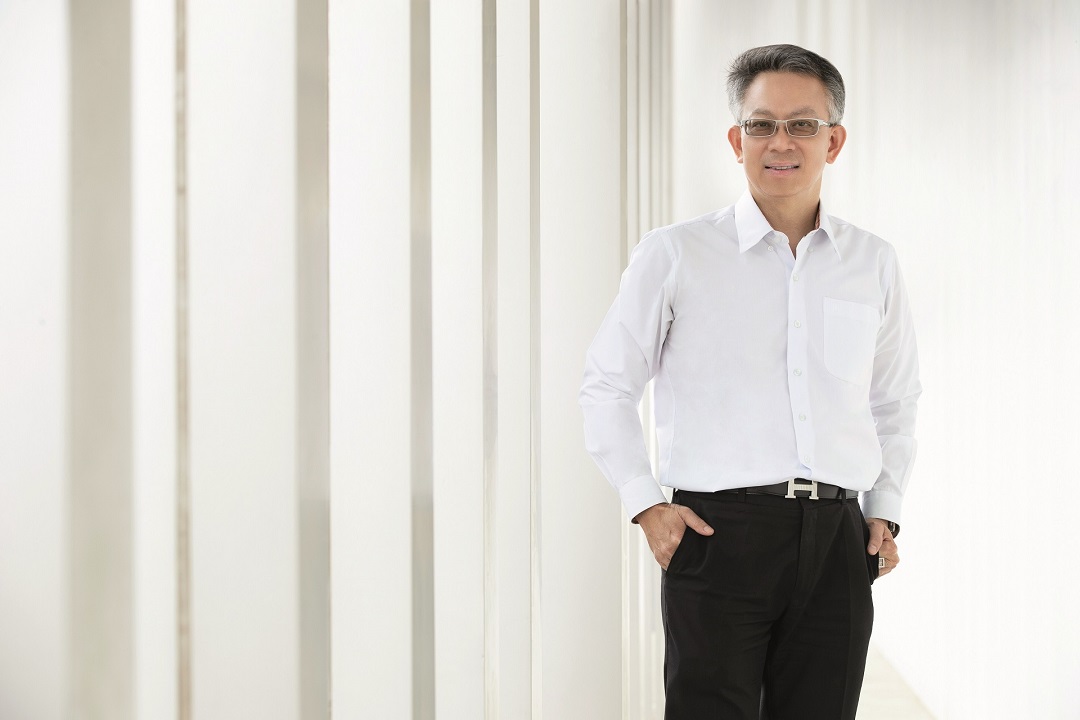 SOONTHORN YONGVIBULSIRI : EVERY CHANGE GIVES LEARNING OPPORTUNITIES