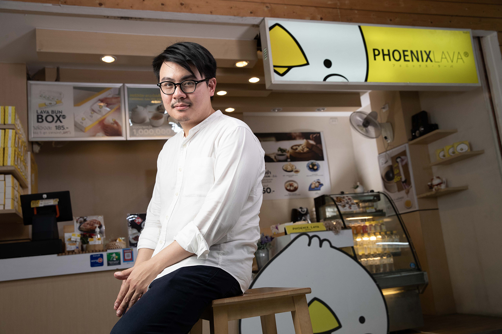 Phoenix Lava : Bun of Giving  “We Care about Customer Experiences”