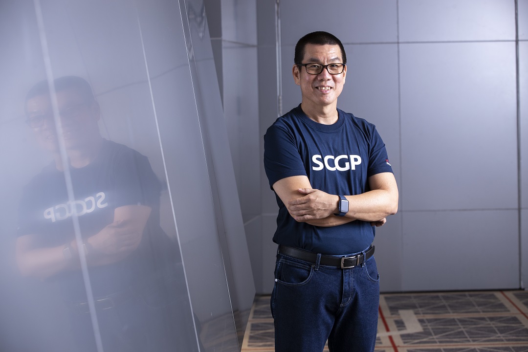 MR. SOMPOB WITWORRASAKUL  SUCCESS STARTS WITH DOING